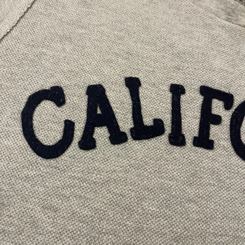 Levis California Light Sweater Gray Size Large Men's Rare!‎ Cozy